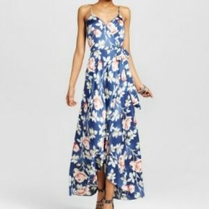 NWOT Xhilaration: Women's satin v-neck dress